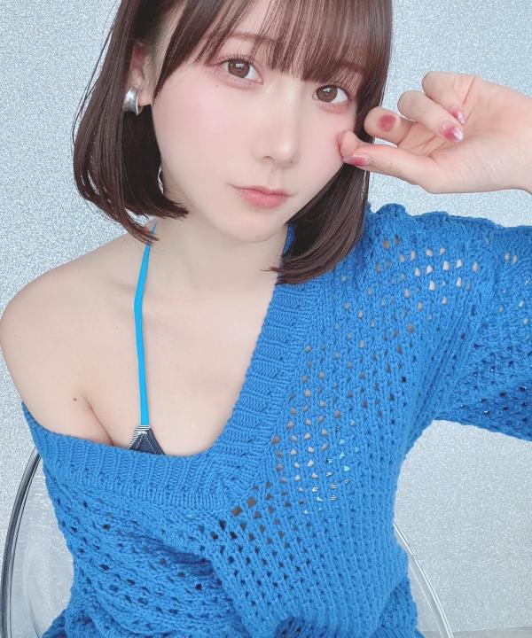    けん研(KenKen) 2023.04 FANTIA写真：童颜巨乳比基尼与居家诱惑 [137P]第1张图片