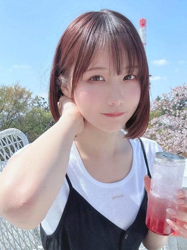    けん研(KenKen) 2023.04 FANTIA写真：童颜巨乳比基尼与居家诱惑 [137P]第26张图片