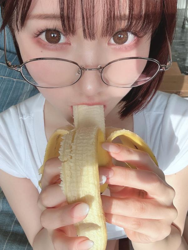    けん研(KenKen) 2023.04 FANTIA写真：童颜巨乳比基尼与居家诱惑 [137P]第42张图片
