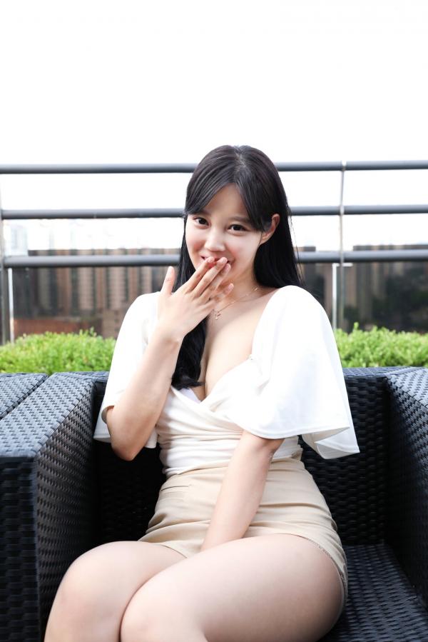    韩国美女Joo Yeon相亲女友系列，清新白衬衫搭配包臀裙，极致丝袜美腿，户外露台唯美私房，尽显温婉甜美气质第9张图片