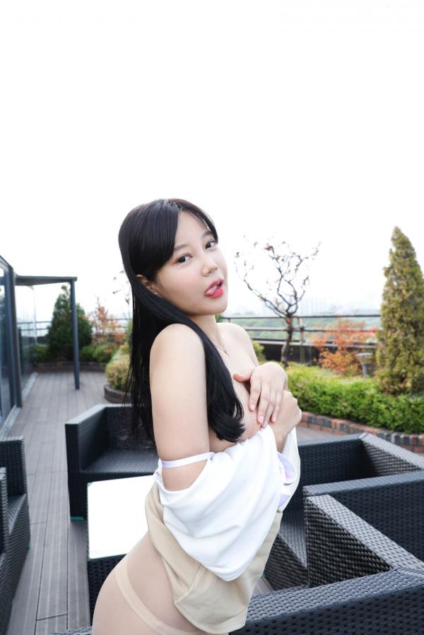    韩国美女Joo Yeon相亲女友系列，清新白衬衫搭配包臀裙，极致丝袜美腿，户外露台唯美私房，尽显温婉甜美气质第50张图片
