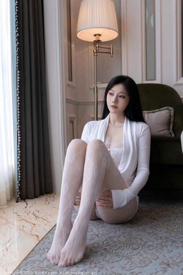    [XiuRen] 秀人 No.10773 安然anran：纯欲白色蕾丝内衣，酒店卧室私房写真，优雅姿态尽显诱人美感第17张图片
