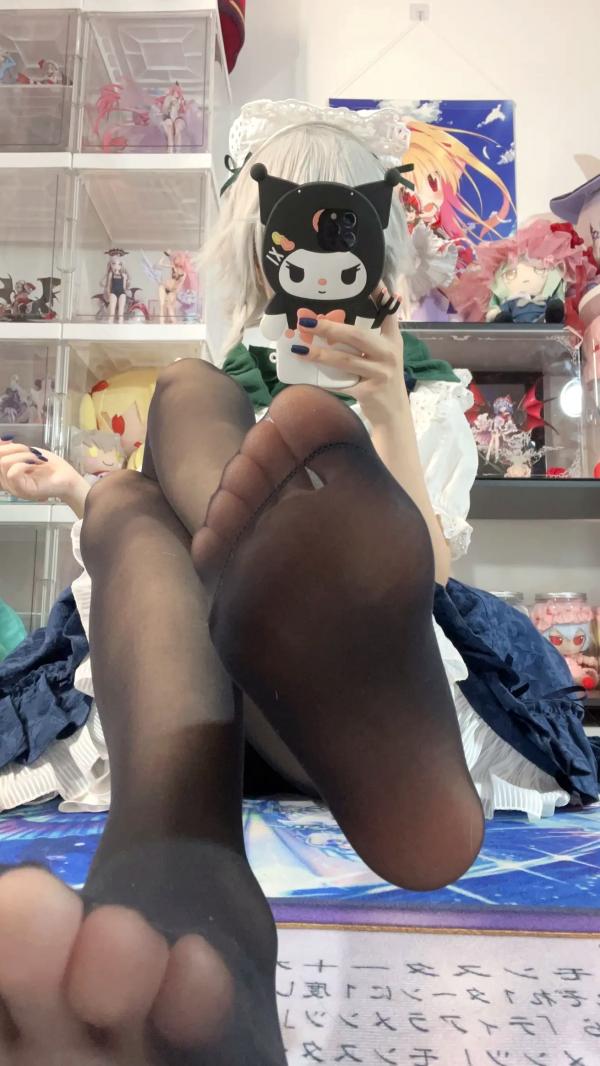    白栎Shirly - 十六夜咲夜 COSPLAY私房摄影，绝美腿部丝袜特写与宅系女仆诱惑第7张图片
