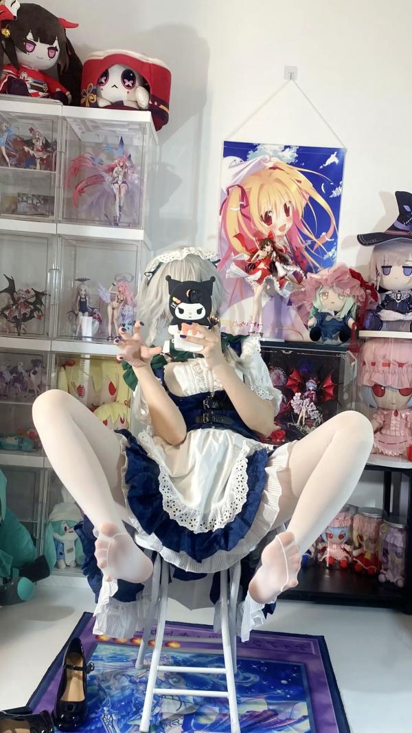    白栎Shirly - 十六夜咲夜 COSPLAY私房摄影，绝美腿部丝袜特写与宅系女仆诱惑第17张图片