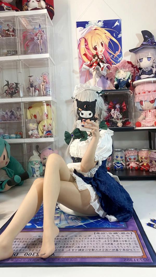    白栎Shirly - 十六夜咲夜 COSPLAY私房摄影，绝美腿部丝袜特写与宅系女仆诱惑第32张图片
