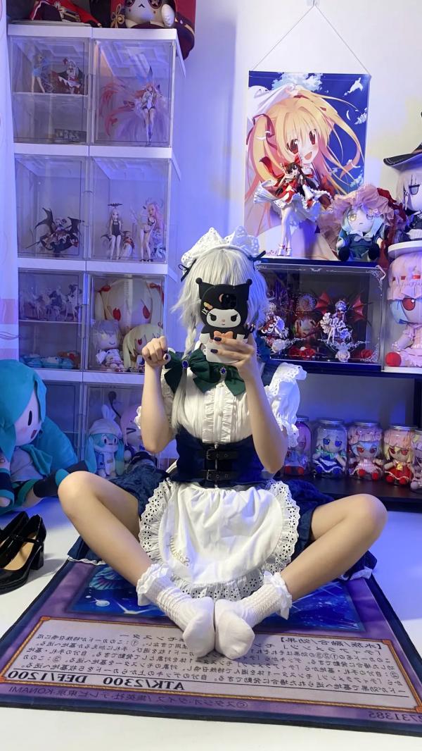    白栎Shirly - 十六夜咲夜 COSPLAY私房摄影，绝美腿部丝袜特写与宅系女仆诱惑第34张图片