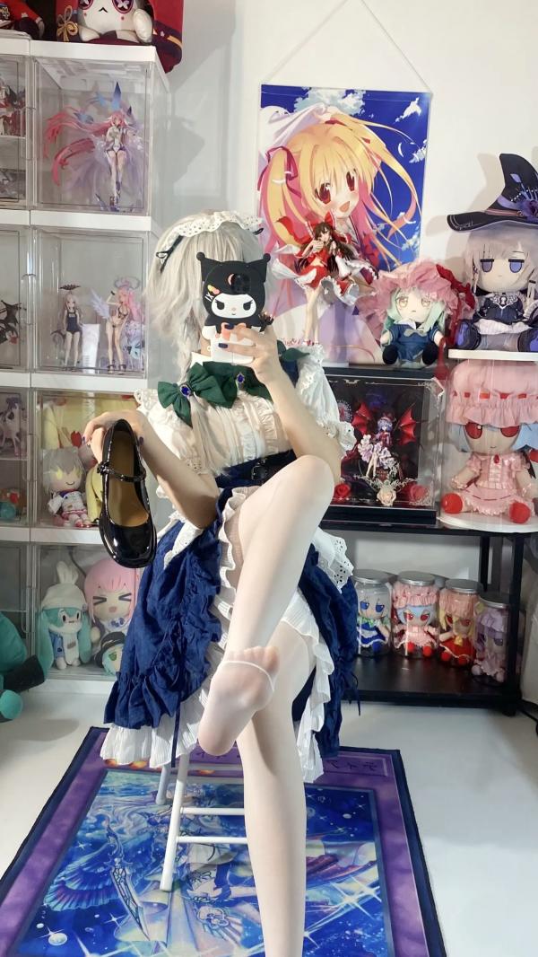    白栎Shirly - 十六夜咲夜 COSPLAY私房摄影，绝美腿部丝袜特写与宅系女仆诱惑第37张图片
