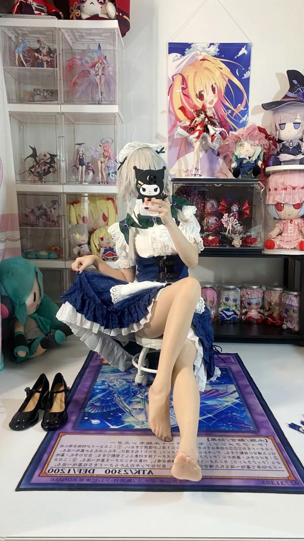    白栎Shirly - 十六夜咲夜 COSPLAY私房摄影，绝美腿部丝袜特写与宅系女仆诱惑第49张图片