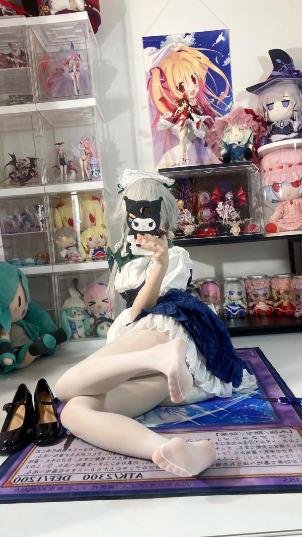    白栎Shirly - 十六夜咲夜 COSPLAY私房摄影，绝美腿部丝袜特写与宅系女仆诱惑第52张图片
