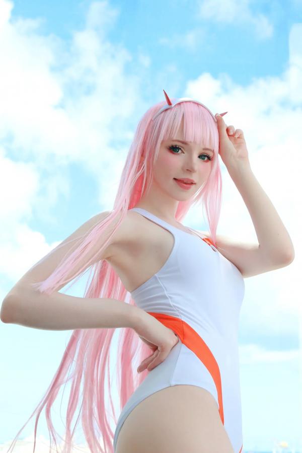    Peach milky - ZeroTwo 绝美Cosplay写真，02动漫角色扮演，欧美模特清纯甜美制服诱惑套图第23张图片