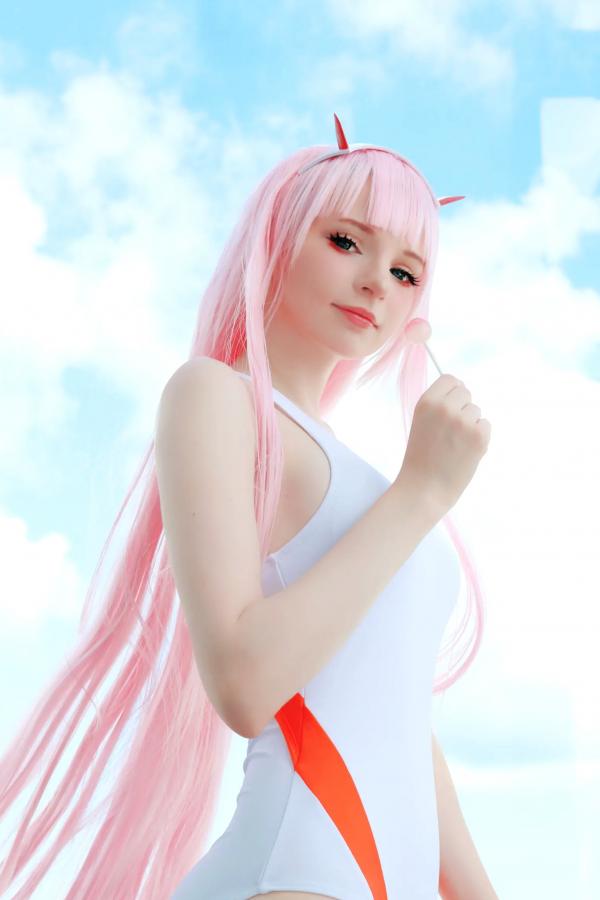    Peach milky - ZeroTwo 绝美Cosplay写真，02动漫角色扮演，欧美模特清纯甜美制服诱惑套图第28张图片