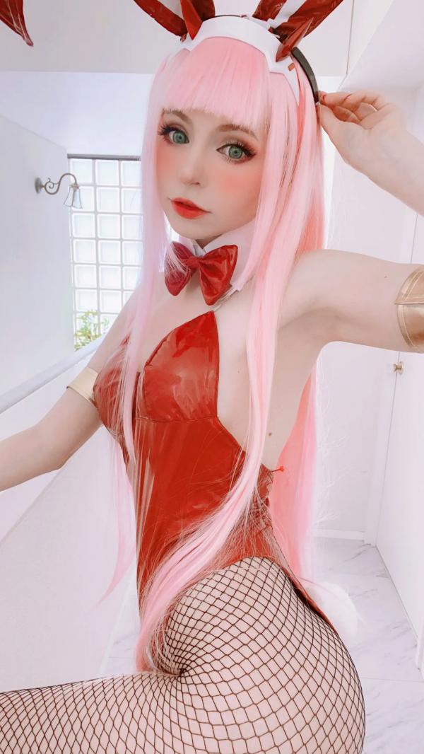    Peach milky - ZeroTwo 绝美Cosplay写真，02动漫角色扮演，欧美模特清纯甜美制服诱惑套图第31张图片