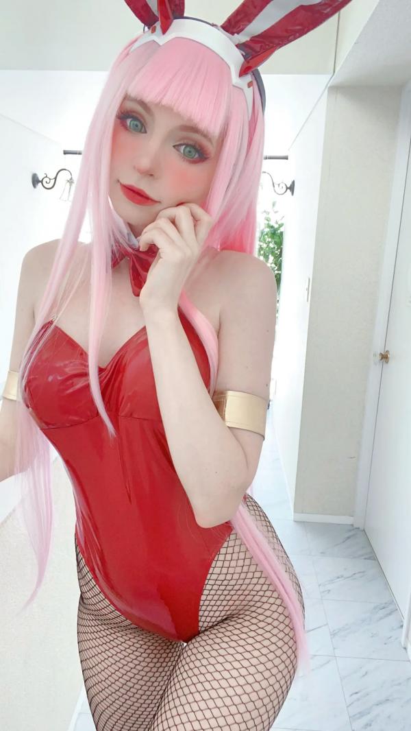    Peach milky - ZeroTwo 绝美Cosplay写真，02动漫角色扮演，欧美模特清纯甜美制服诱惑套图第55张图片