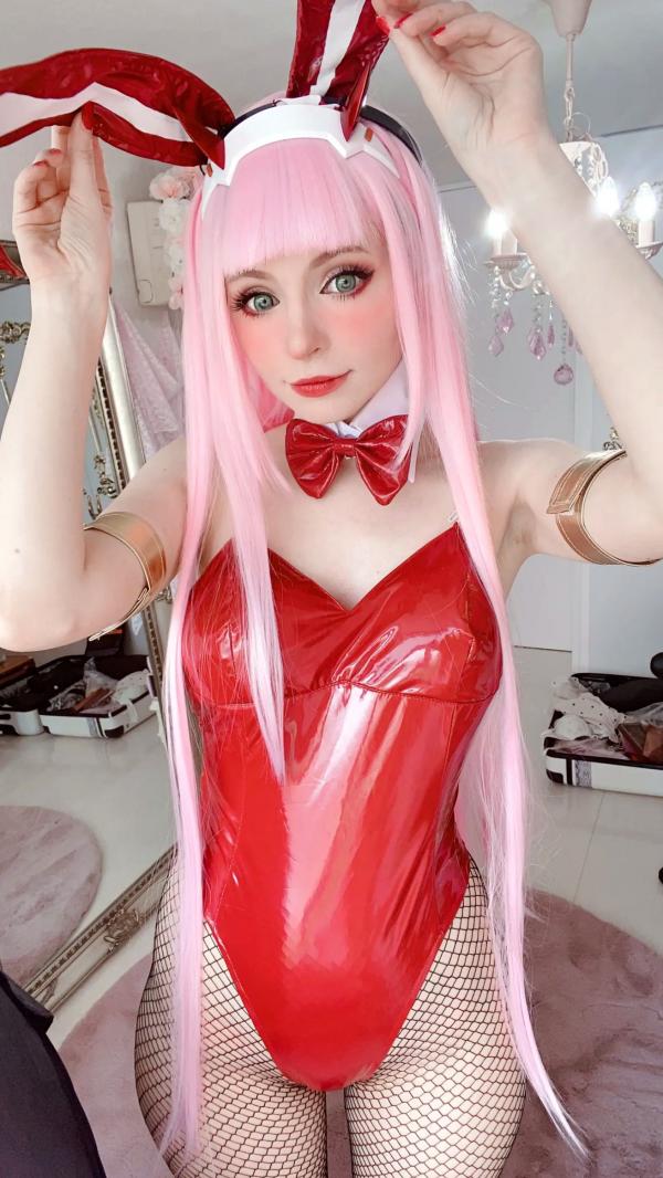    Peach milky - ZeroTwo 绝美Cosplay写真，02动漫角色扮演，欧美模特清纯甜美制服诱惑套图第58张图片