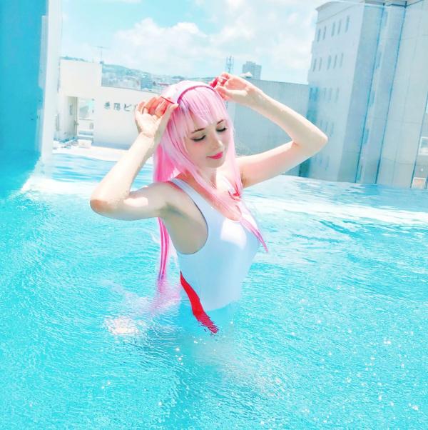    Peach milky - ZeroTwo 绝美Cosplay写真，02动漫角色扮演，欧美模特清纯甜美制服诱惑套图第78张图片