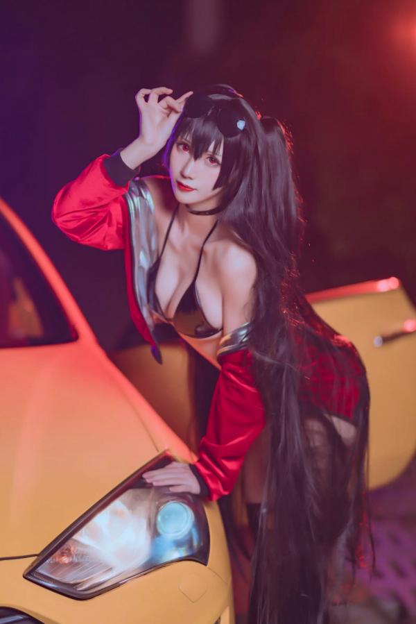    masaki雅祈 - 大凤机车cosplay：性感漆皮比基尼与超跑的夜色极速盛宴第2张图片