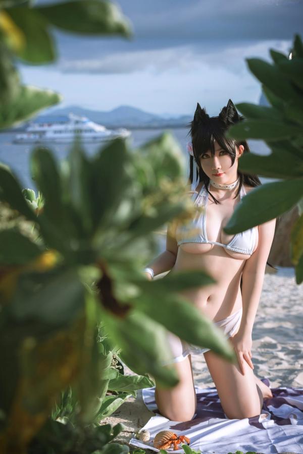    是本末末-爱宕泳装-碧蓝航线角色扮演-海边沙滩比基尼-户外人像摄影-性感女神大尺度福利套图第4张图片