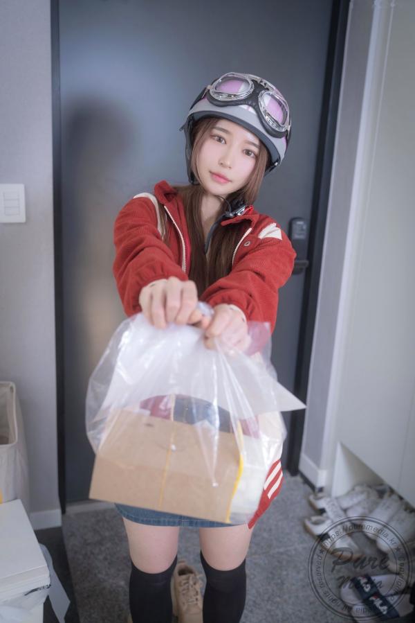    韩国美女Yeha炸鸡美女外送角色扮演私房大尺度写真，Expensive and Delicious Naked Hen Pure Media 277第22张图片