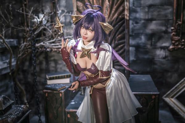    小和甜酒&橙风千雅 - 憧憬成为魔法少女 柊舞缇娜&杜乃可莉丝调教系角色扮演，暗黑风格大尺度COSPLAY私房写真 [55P]第7张图片