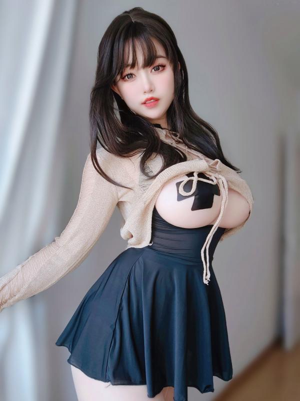    女主K-初秋私房穿搭：童颜巨乳、极致诱惑与大胆的大尺度写真第6张图片