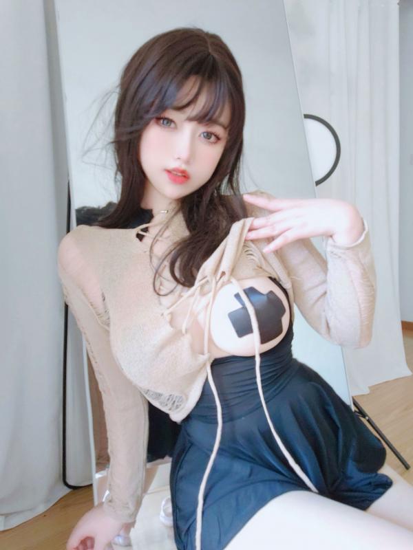    女主K-初秋私房穿搭：童颜巨乳、极致诱惑与大胆的大尺度写真第76张图片