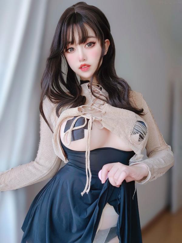    女主K-初秋私房穿搭：童颜巨乳、极致诱惑与大胆的大尺度写真第102张图片