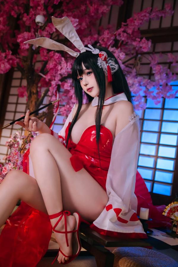    Cosplay日奈娇 - 大山演绎绝美和风兔女郎，红色漆皮诱惑，二次元角色扮演私房摄影写真 [46P]第19张图片