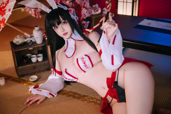    Cosplay日奈娇 - 大山演绎绝美和风兔女郎，红色漆皮诱惑，二次元角色扮演私房摄影写真 [46P]第34张图片