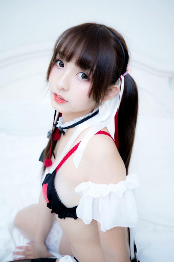    神楽坂真冬-011-小恶魔私房套图-性感黑丝网袜角色扮演-极致诱惑女神第33张图片