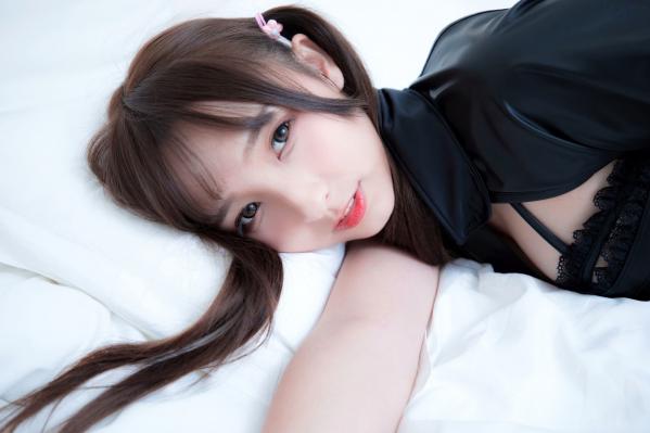    神楽坂真冬-011-小恶魔私房套图-性感黑丝网袜角色扮演-极致诱惑女神第131张图片