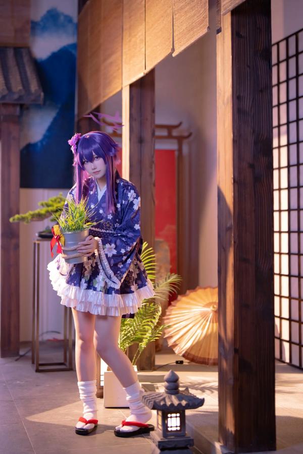    lunananya - Blue Archive 伊草春香新年和服COS写真，日系少女角色扮演及撩人私房特辑第1张图片