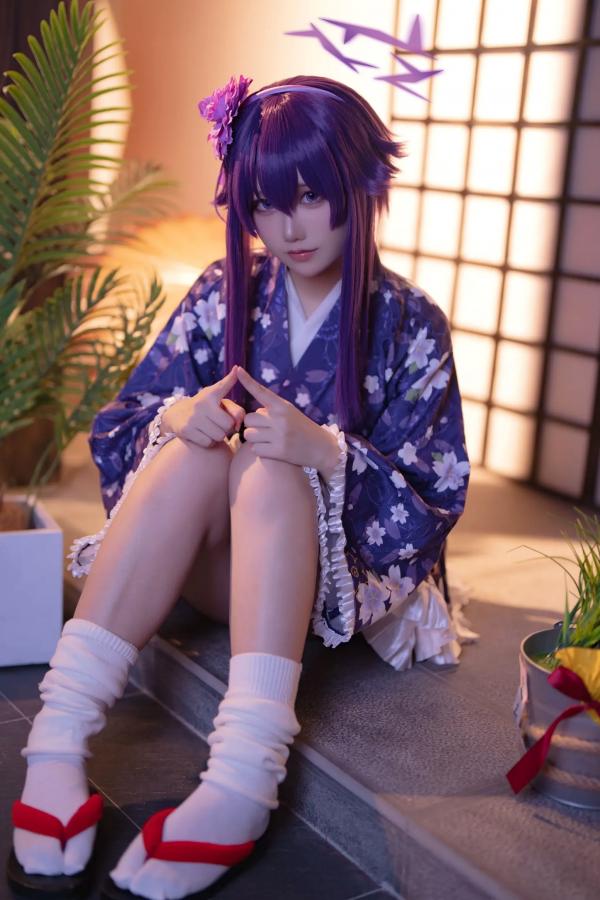    lunananya - Blue Archive 伊草春香新年和服COS写真，日系少女角色扮演及撩人私房特辑第11张图片