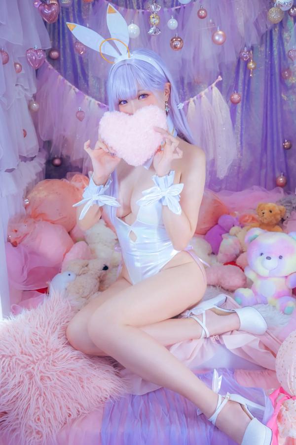    Ely_eee(ElyEE子) - 纯白梦幻兔女郎，梦幻仙境童话风Cosplay精选写真 [30P]第6张图片