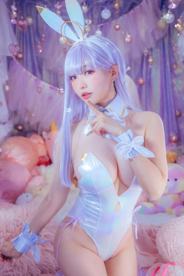    Ely_eee(ElyEE子) - 纯白梦幻兔女郎，梦幻仙境童话风Cosplay精选写真 [30P]第10张图片