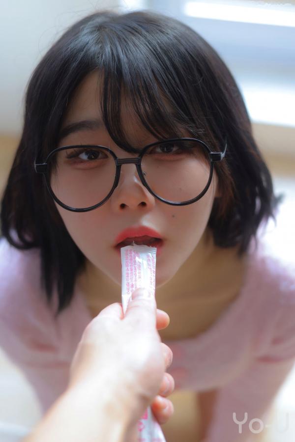    韩国美女琪雅Zia-年底啦Vol.7-清新粉色毛衣纯欲私房照-尽显圣诞甜美诱惑与极致曲线第13张图片