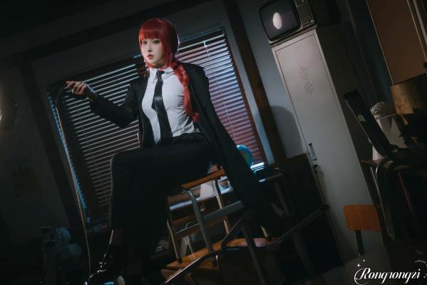    小容仔咕咕咕 - 链锯人玛奇玛Cosplay，私房大尺度诱惑，极致身材曲线尽显 [45P]第17张图片