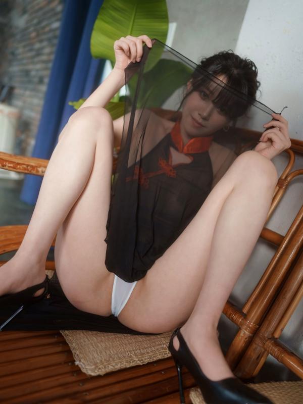    韩国美女Nara-黑纱透视装私房写真-Vol.32-性感半透明旗袍诱惑-大尺度室内摄影-Bimilstory第13张图片
