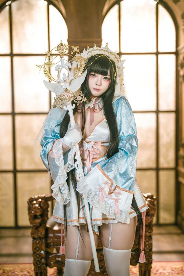    落落Raku-白百合-Lily-White：精致洋娃娃风格Cosplay，大胆角色扮演与私房大尺度写真，纯欲与性感尤物的极致诱惑第6张图片