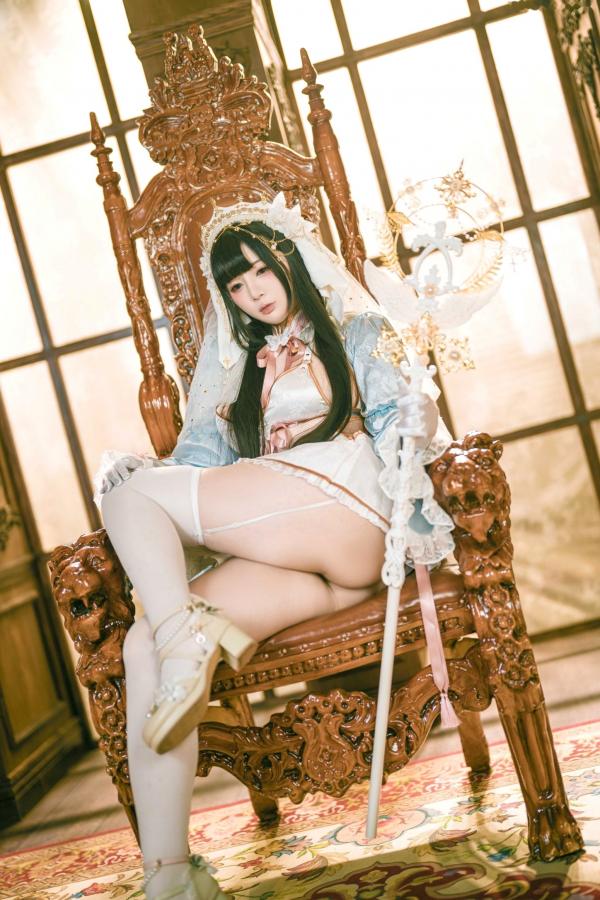    落落Raku-白百合-Lily-White：精致洋娃娃风格Cosplay，大胆角色扮演与私房大尺度写真，纯欲与性感尤物的极致诱惑第9张图片
