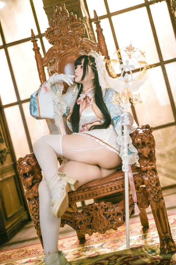    落落Raku-白百合-Lily-White：精致洋娃娃风格Cosplay，大胆角色扮演与私房大尺度写真，纯欲与性感尤物的极致诱惑第10张图片