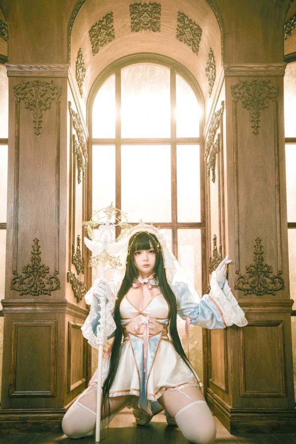    落落Raku-白百合-Lily-White：精致洋娃娃风格Cosplay，大胆角色扮演与私房大尺度写真，纯欲与性感尤物的极致诱惑第20张图片