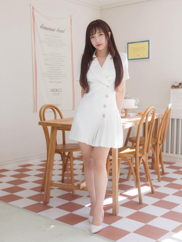    韩国美女Seoyool-黎明时分-白色连衣裙清纯诱惑-室内居家私房写真-Vol.02-At-Dawn-Bimilstory第29张图片