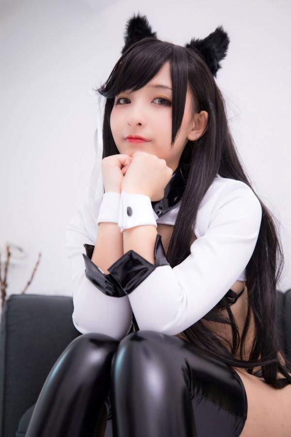    神楽坂真冬-碧蓝航线爱宕Cosplay，黑色光面胶袜诱惑，浴室大尺度私房写真，极致性感与动漫萌系完美融合第19张图片