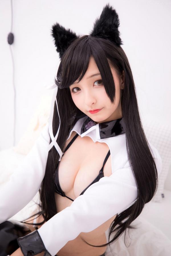    神楽坂真冬-碧蓝航线爱宕Cosplay，黑色光面胶袜诱惑，浴室大尺度私房写真，极致性感与动漫萌系完美融合第73张图片
