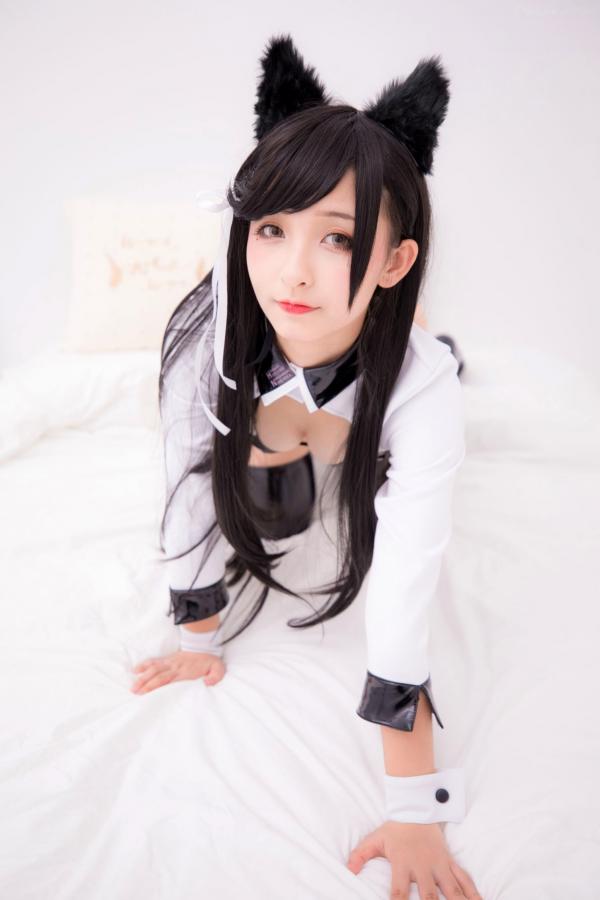    神楽坂真冬-碧蓝航线爱宕Cosplay，黑色光面胶袜诱惑，浴室大尺度私房写真，极致性感与动漫萌系完美融合第88张图片