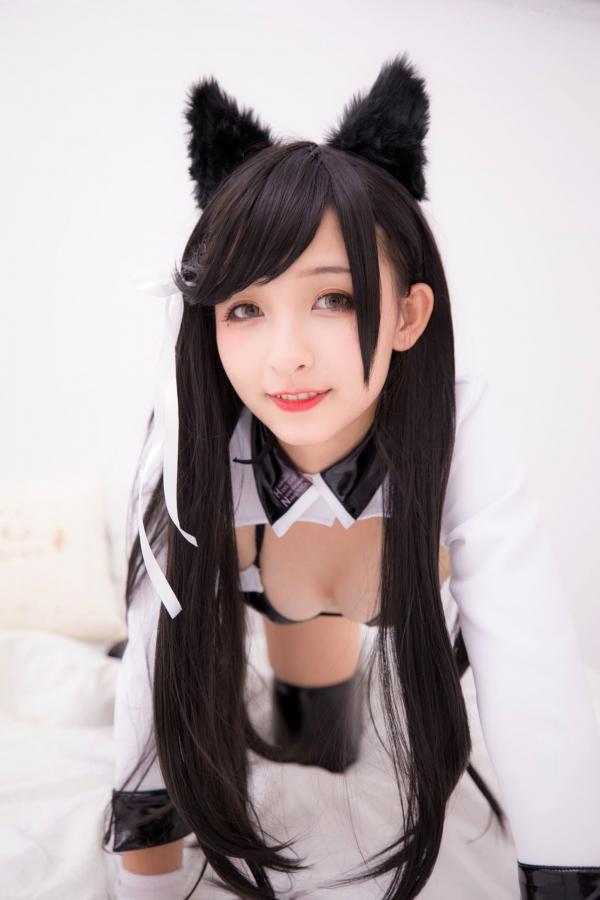    神楽坂真冬-碧蓝航线爱宕Cosplay，黑色光面胶袜诱惑，浴室大尺度私房写真，极致性感与动漫萌系完美融合第90张图片