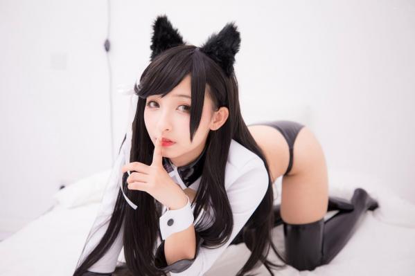    神楽坂真冬-碧蓝航线爱宕Cosplay，黑色光面胶袜诱惑，浴室大尺度私房写真，极致性感与动漫萌系完美融合第98张图片