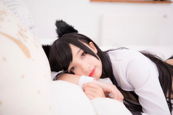    神楽坂真冬-碧蓝航线爱宕Cosplay，黑色光面胶袜诱惑，浴室大尺度私房写真，极致性感与动漫萌系完美融合第107张图片