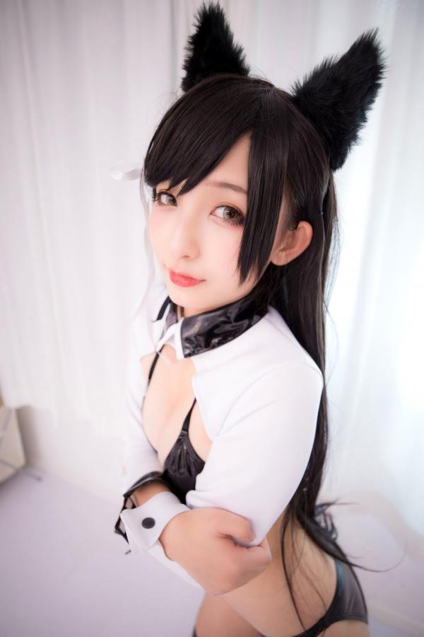   神楽坂真冬-碧蓝航线爱宕Cosplay，黑色光面胶袜诱惑，浴室大尺度私房写真，极致性感与动漫萌系完美融合第124张图片