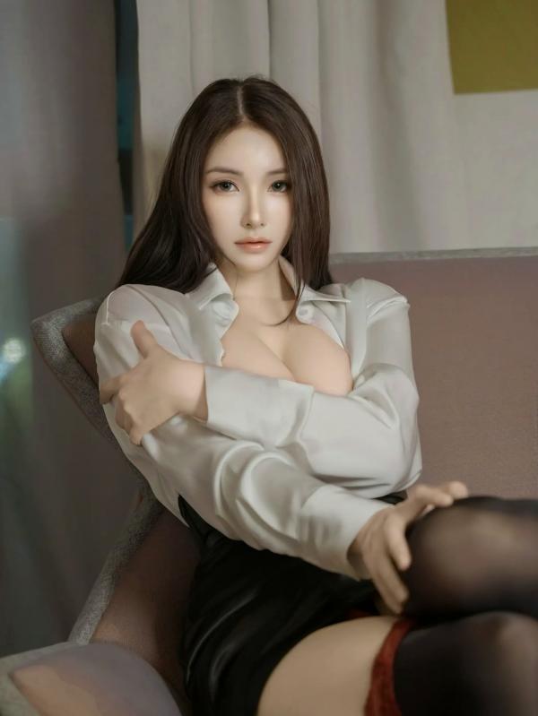    娅轩ELVA - 职场OL系列黑丝诱惑与性感内衣写真 [100P]第52张图片